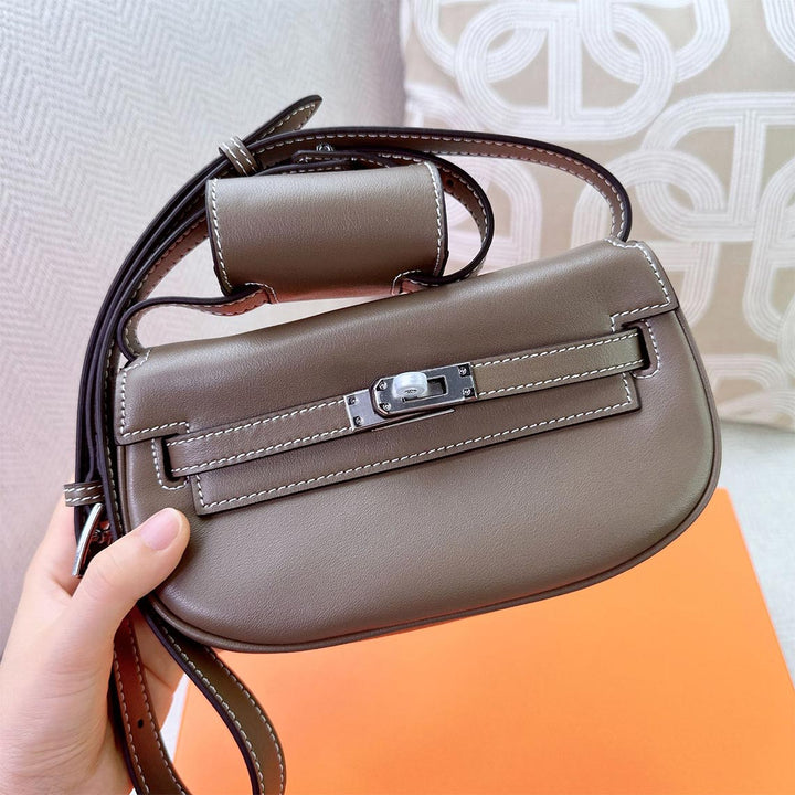 Mother-daughter Saddle Bag in Taupe